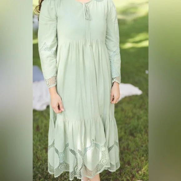 ON HOLD for @laveyanalasco - Picture 2 of 5